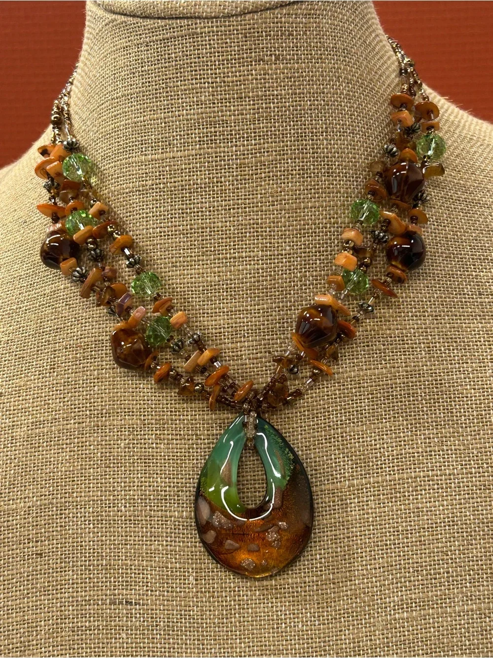CJ Handcrafted Green and Brown Glass Pendant Necklace